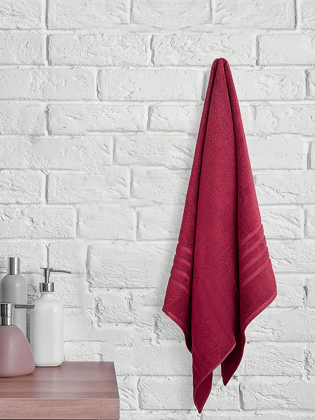 Kalpavriksha 550 gsm 100% Organic Cotton Soft & Fluffy Maroon Colored Bath Towel